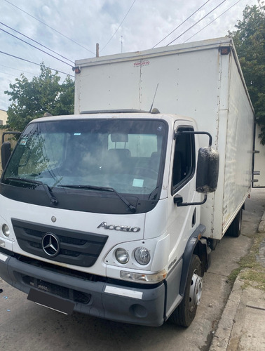 Mercedes Benz Accelo 1016