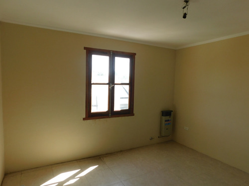 Imagen 11 de 13 de Duplex A Dos Cuadras De La Laguna De Chascomus