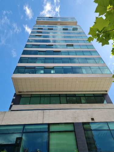 Imagen 1 de 19 de Venta Oficina 40 Mts2 Apoquindo Metro Manquehue