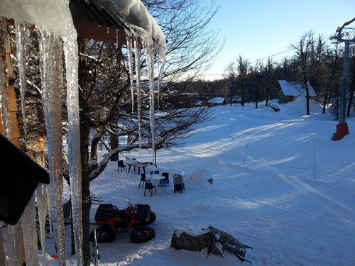 Las Pendientes , Cabañas , Cerro Chapelco ;pista Uno,