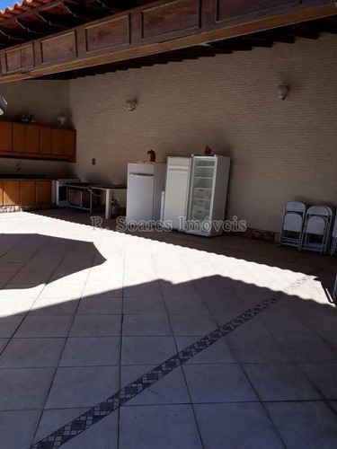 Imagem 11 de 15 de Maravilhosa Casa No Condomínio Nova Valqueire - Vvcn50001