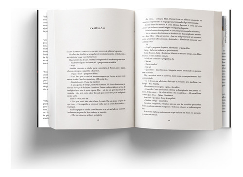 Estado De Terror, De Hillary Clinton, Louise Penny., Vol. 1. Editora Arqueiro, Capa Mole, Edição 1 Em Português, 2023
