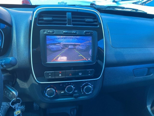 Imagem 14 de 15 de Kwid 1.0 12v Sce Flex Intense Manual