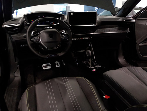 Peugeot 2008 1.0T Gt