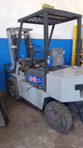 Autoelevadores Montacargas Retractil, Apiladoras, Paleteras