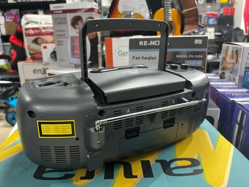 Radio Aiwa Am Fm Lectora De Cd Y Cassete Retro Origen Japón Gris Oscuro