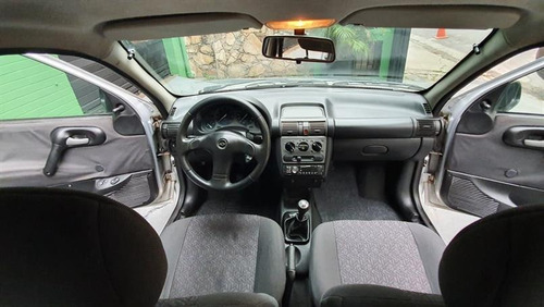 Chevrolet Classic Corsa Sedan 1.6 2003