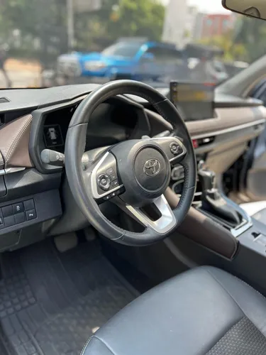 Toyota Yaris G 2023