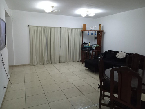 Imagen 2 de 9 de Lindo Departamento En Pa Tipo Casa