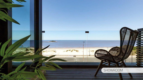 Imagen 17 de 30 de Monoambiente Con Cocina Definida Y Terraza