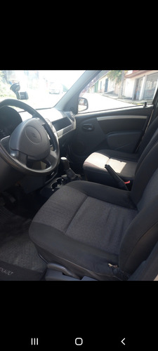 Renault Logan 1.6 Expression Hi-torque 4p