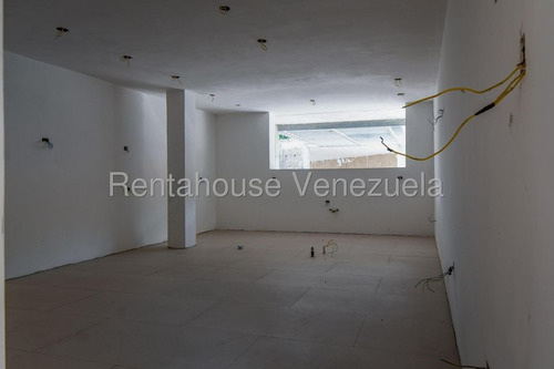 Se Vende Casa En Prados Del Este