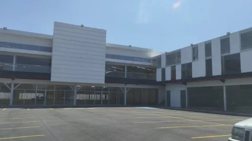 Local En Arriendo En Avenida Pradilla. Cod A1092016