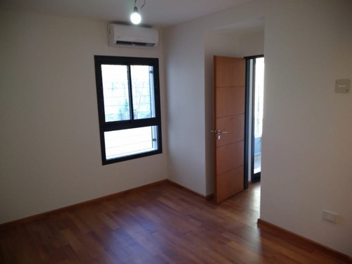 Imagen 12 de 14 de Departamento Tipo Casa En Permuta En Remedios De Escalada Este
