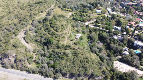 Venta Del Primer Lote En El Ingreso Villa Carlos Paz - Barrio Residencial