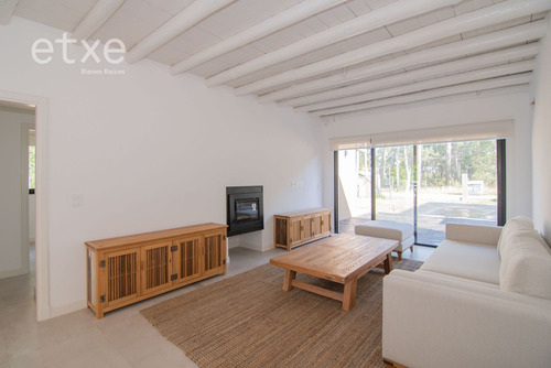 Casa En Venta A Estrenar Parque Brunett Playa Mansa (ref: Jpd-1217)