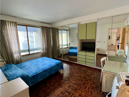 En Venta Apartamento 101m2 1h Más Estudio 2b 1p Altamira