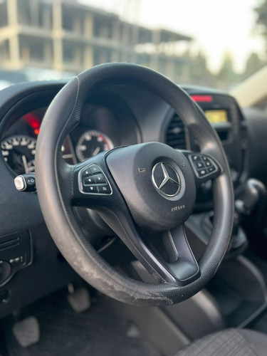 Imagen 9 de 19 de Mercedes-benz Vito 1.6 111 Cdi Furgon Mixto Aa 114cv