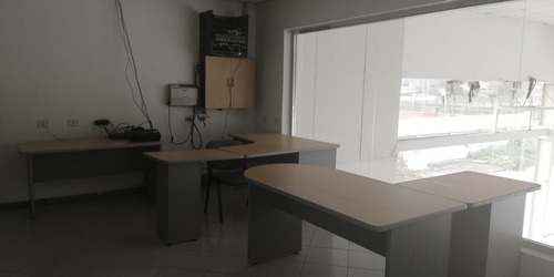 Imagen 13 de 14 de Local / Galpón Comercial Con Múltiples Usos Comerciales