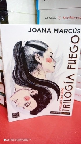 Saga Trilogía Fuego. Joana Marcus. 3 Libros Físicos Nuevos