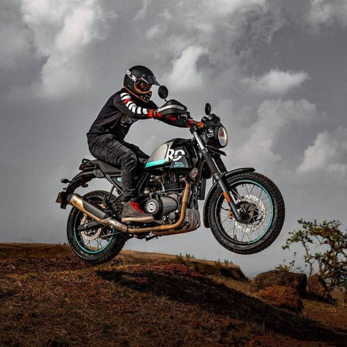 Imagen 22 de 25 de Royal Enfield Scram 411 Silver Spirit Reserva Ya
