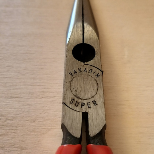 Pinza Knipex Aislada De Punta Recta 26-20 200 Mm 8 Alemania