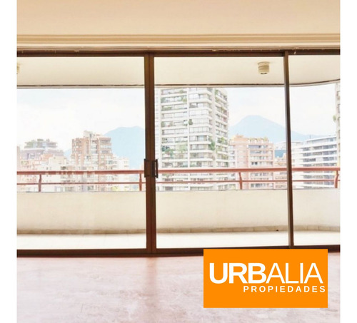 Venta : Depto 180 M2 A Uf 15.000  En Las Condes