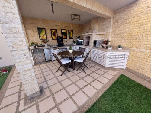 Exclusiva Casa En Venta Los Naranjos Del Cafetal Rah Mls25-9471