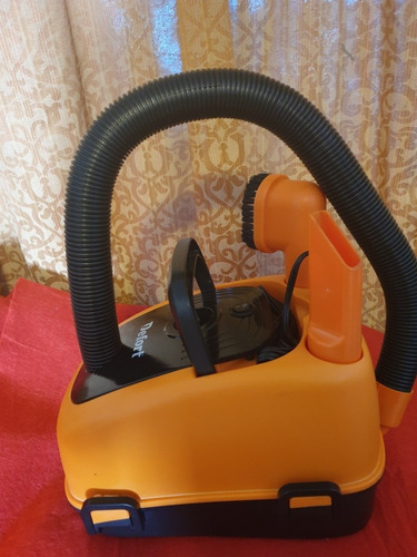 Imagen 1 de 10 de Aspiradora Para Auto Defort Dvc ..150w..12volt..