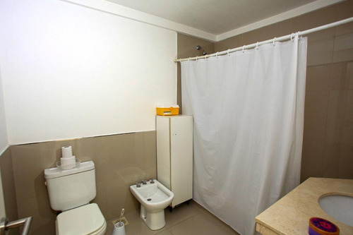 Excelente Departamento En Venta Apto Credito En San Isidro - 2 Dorm -pb C/ Jardin