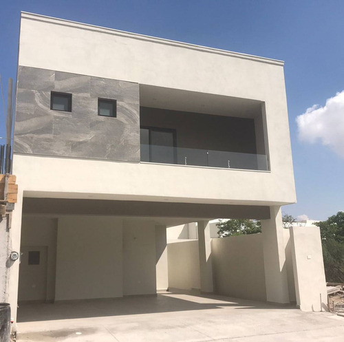 Casa En Venta En Cumbres Elite Premier Sector Vesubio 