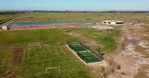 Venta De Terreno Funes Vida Club De Campo Lote 633 Norte