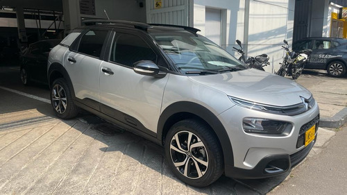 Citroën C4 Cactus 1.6 Shine Turbo Aut