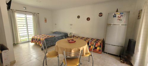 Venta Hermoso Departamento Planta Baja - 1 Ambiente Patio Cochera - Costa Azul