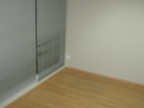Imagen 4 de 9 de Comercial En Venta Chacaito Mls #22-8948-yz