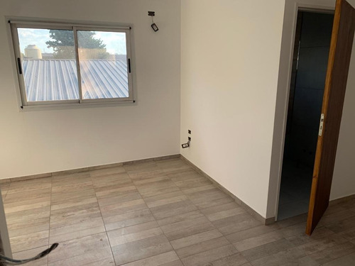 Imagen 8 de 11 de Amplio Duplex De 130 M2 Cubiertos