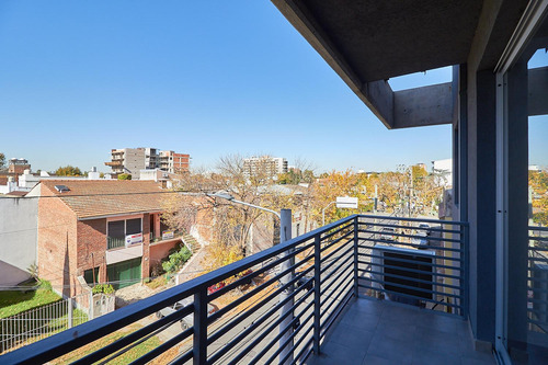 Venta Departamento 2 Ambientes Tigre Centro C Cochera