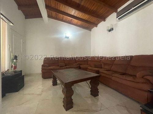 Imagen 5 de 11 de Casa Amoblada, Lista Para Habitar Espera Por Ti. Hermosa Cocina Y Acabados De Primera. #22-14074