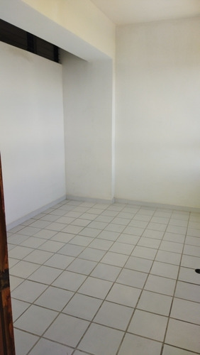 Apartamento De Oportunidad Con Vista Al Mar