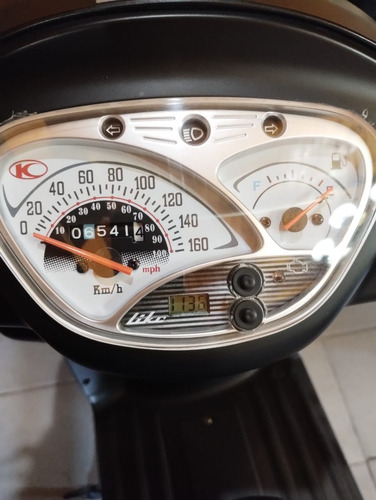 Kymco Modelo Like 200