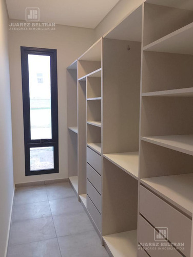 Venta Dúplex Pb 2 Dorm/ San Ignacio
