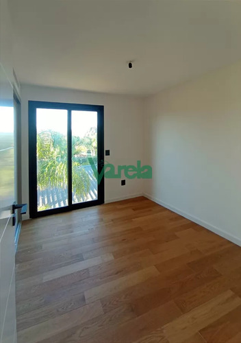 Venta Apartamento, Carrasco Norte, 3 Dorm Con Las Mejores Terminaciones Y Servicios!!!!!