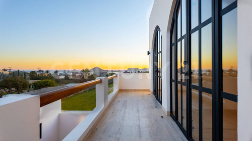 Casa En Venta En White Lotus En Cabo San Lucas