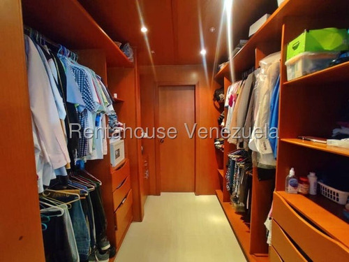Fredxia Castillo Vende Comoda Y Amplia Casa En La Mora Cabudare # 25-18453