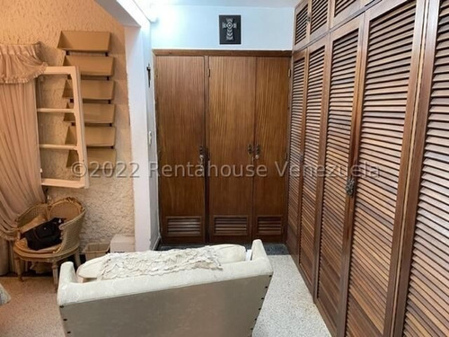 Imagen 8 de 16 de Casa Para Remodelar Con Amplísima Área Verde Ubicado En Sebucán Caracas 22-24624