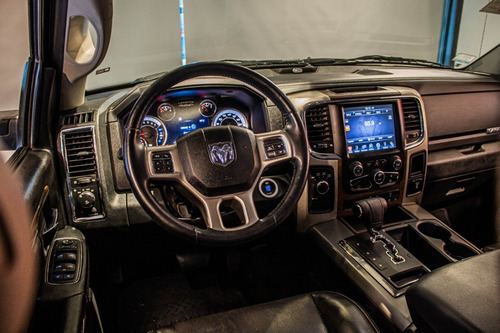 Imagen 5 de 25 de Ram Laramie 1500 4x4 5.7n V8 At 88.000km 2015
