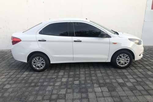 Imagen 11 de 15 de Ford Figo 2018 1.5 Impulse Sedan Mt - U7629