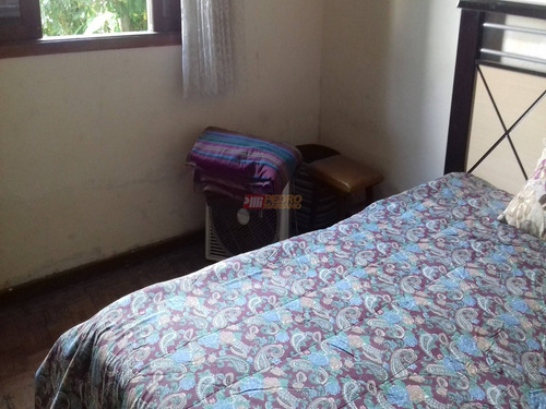 Vende-se Casa Terrea No Bairro Rudge Ramos Em Sao Bernardo Do Campo - V-29376