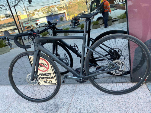 Imagem 1 de 6 de Specialized