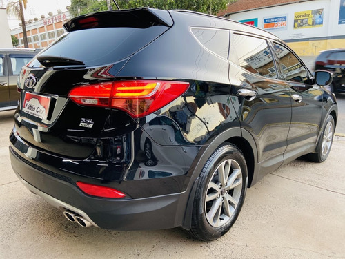 Imagem 4 de 11 de Hyundai Santa Fé 3.3 V6 24v 4p 4x4 270 Cv 7 Lugares Automáti